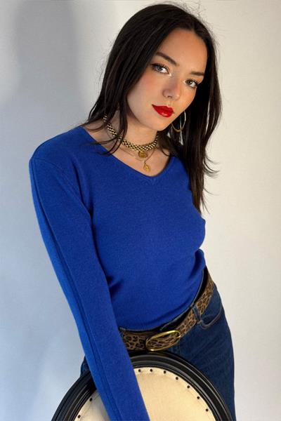 Pull col V THOYA